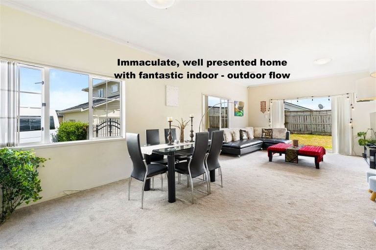 Photo of property in 15 Mulvaney Crescent, Henderson, Auckland, 0612