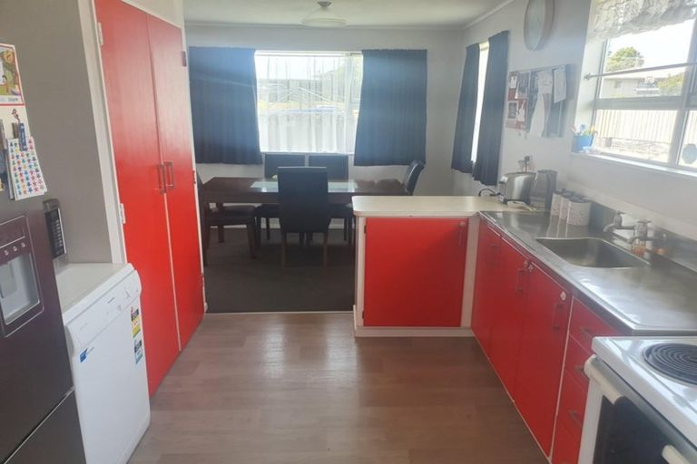 Photo of property in 23 Tuiti Street, Waitara, 4320