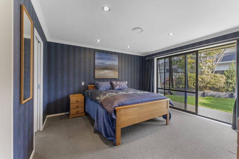 Photo of property in 10 Rodeo Drive, Kelvin Grove, Palmerston North, 4414