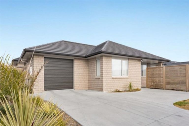 Photo of property in 40 Excelsa Place, Papamoa Beach, Papamoa, 3118