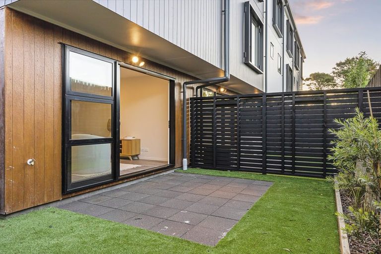 Photo of property in 20 Ara Mara Hua, Henderson, Auckland, 0612