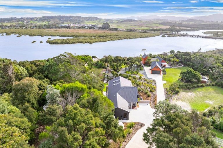 Photo of property in 52a Estuary Drive, Mangawhai Heads, Mangawhai, 0505