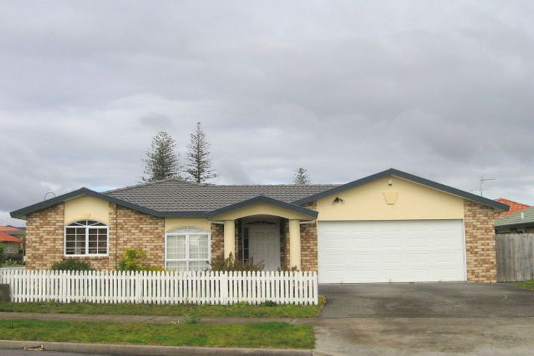 Photo of property in 8 Balrath Road, East Tamaki, Auckland, 2016