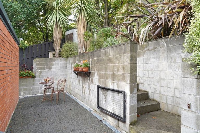 Photo of property in 292 Centaurus Road, Hillsborough, Christchurch, 8022