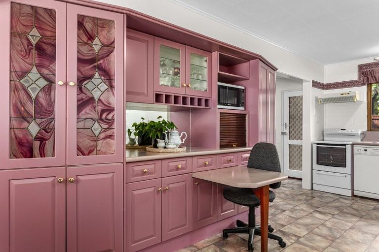 Photo of property in 43 Porritt Drive, Kawerau, 3127