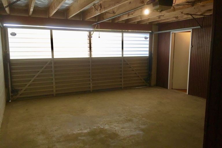 Photo of property in 55 Hillcrest Avenue, Hillcrest, Auckland, 0627