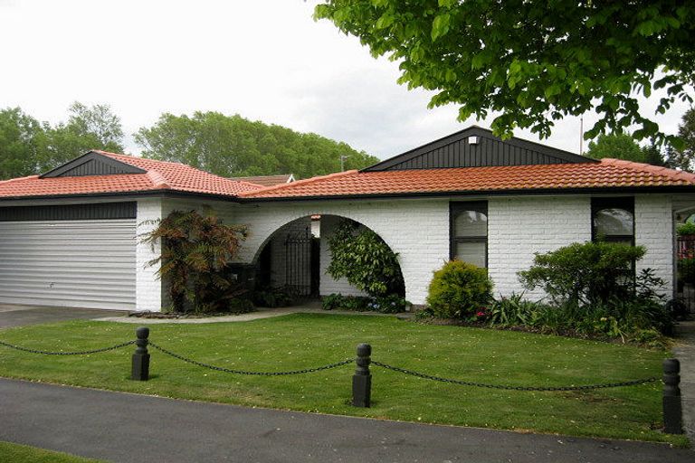 Photo of property in 84 Claridges Road, Casebrook, Christchurch, 8051