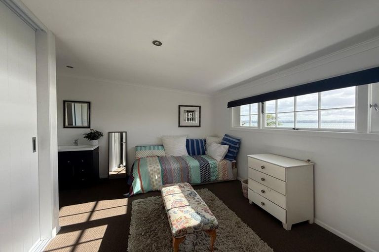 Photo of property in 75a Torkar Road, Clarks Beach, 2122