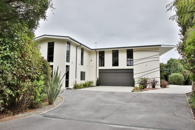 Photo of property in 5a Arthurstown Road, Ruatapu, Hokitika, 7883