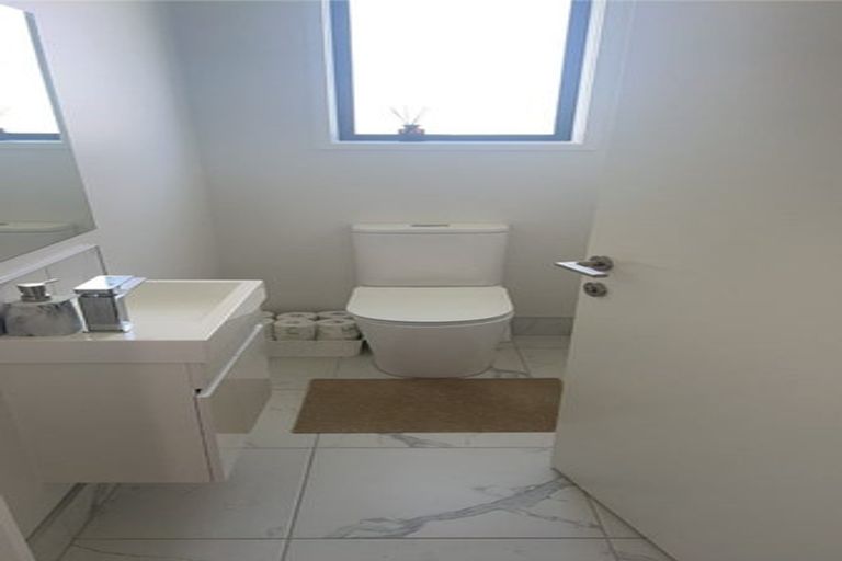 Photo of property in 67 Tainui Street, Levin, 5510