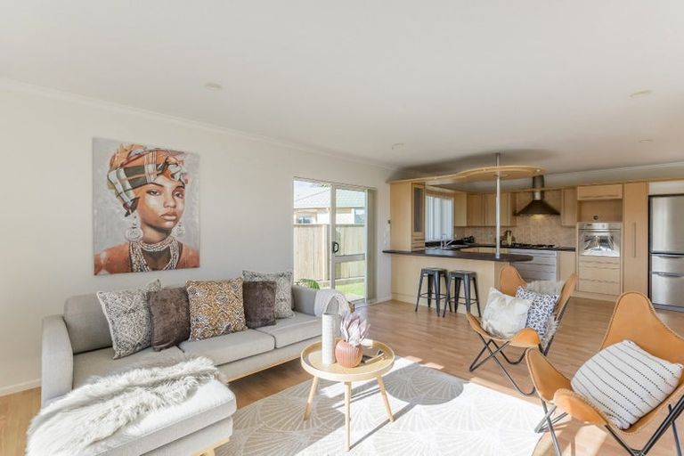 Photo of property in 9 Santa Teresa Court, Paraparaumu Beach, Paraparaumu, 5032