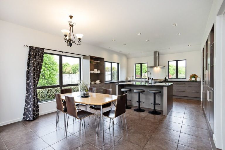 Photo of property in 146 Oreti Road, Otatara, Invercargill, 9879