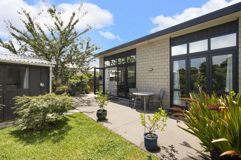 Photo of property in 16a Riverlea Drive, Katikati, 3129