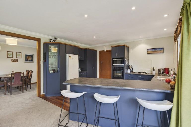 Photo of property in 412 Carrington Street, Upper Vogeltown, New Plymouth, 4310