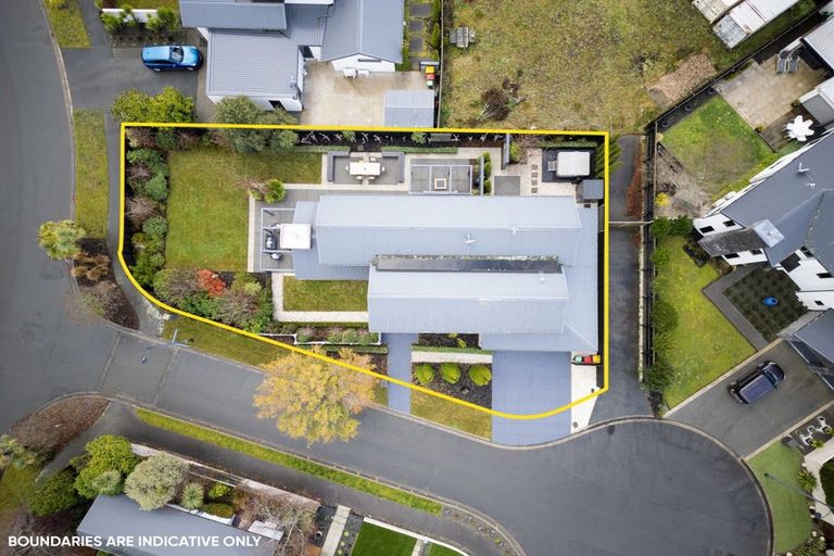 Photo of property in 1 West Green, Parklands, Christchurch, 8083
