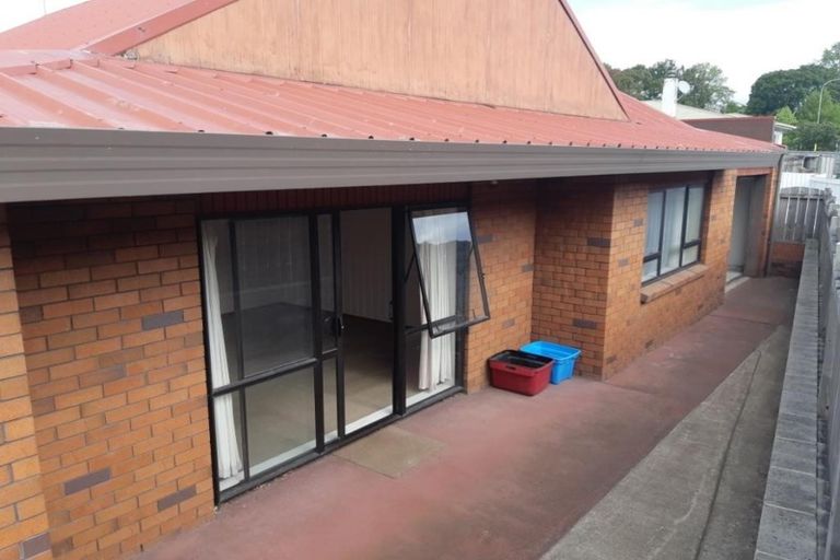 Photo of property in 4/329 Western Hills Drive, Avenues, Whangarei, 0110