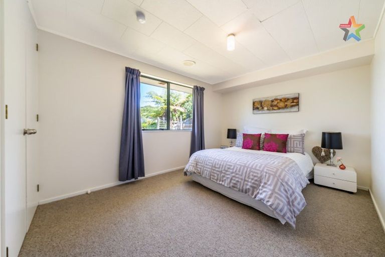 Photo of property in 13 Barberry Grove, Maungaraki, Lower Hutt, 5010