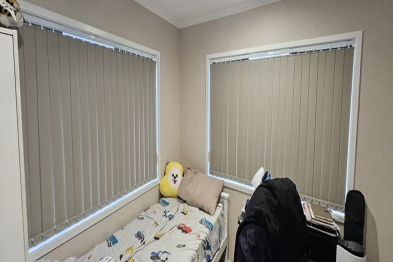 Photo of property in 92c Cargill Street, Papakura, 2110