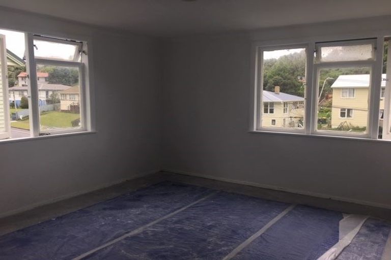 Photo of property in 163 Champion Street, Cannons Creek, Porirua, 5024