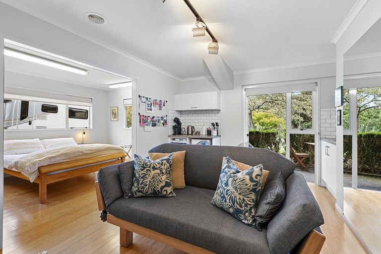 Photo of property in 67b Brooklands Road, Brooklands, New Plymouth, 4310