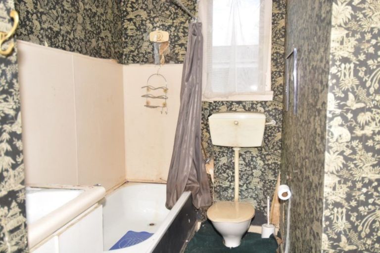 Photo of property in 114 Venus Street, Strathern, Invercargill, 9812