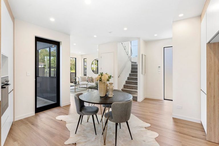 Photo of property in 14d Benders Avenue, Hillcrest, Auckland, 0627