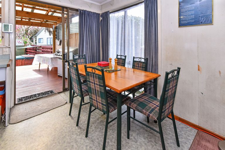 Photo of property in 9 Resolute Way, Papakura, 2110