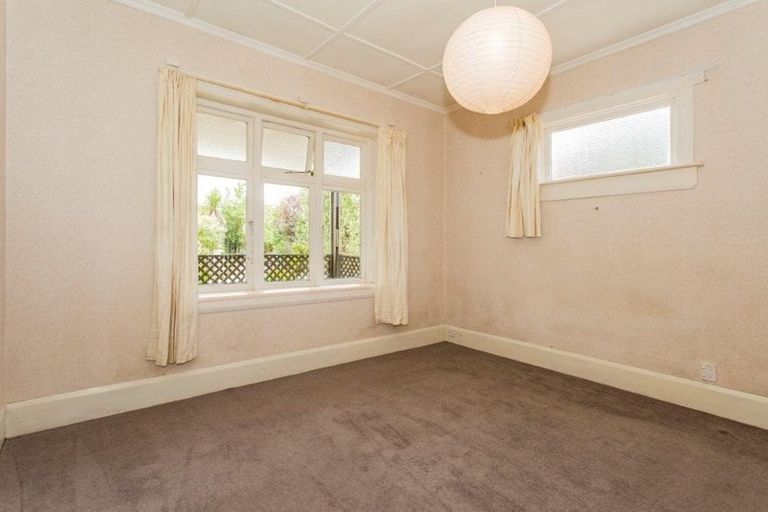 Photo of property in 9 Bank Street, Amberley, 7410