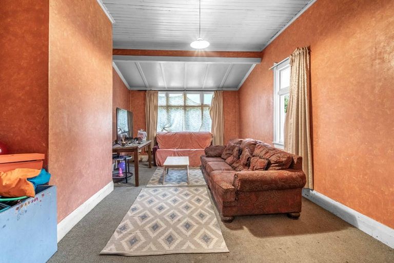 Photo of property in 30 Joseph Street, Gore, 9710