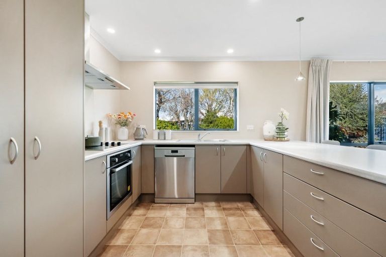 Photo of property in 11 Alluvial Place, Cromwell, 9310