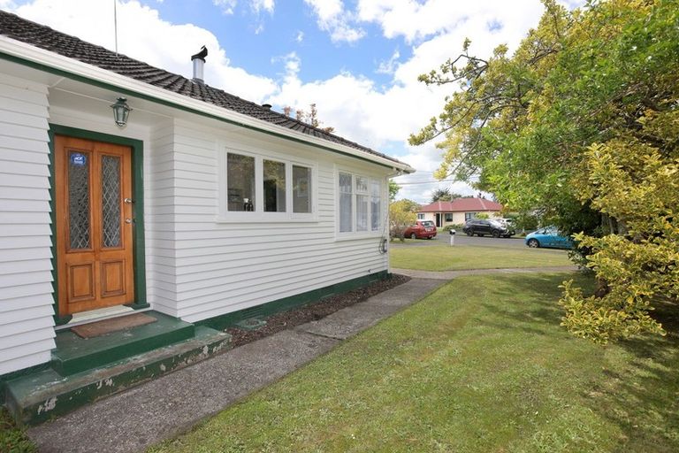 Photo of property in 24 Churchill Avenue, Feilding, 4702