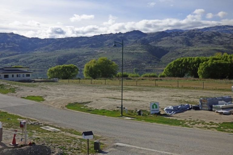 Photo of property in 5 Arion Court, Mount Pisa, Cromwell, 9383