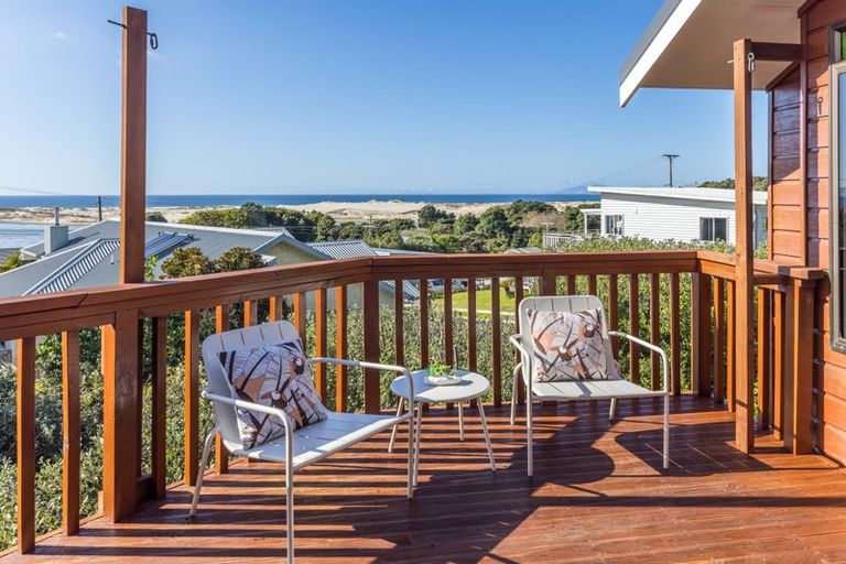 Photo of property in 21 Devon Street, Mangawhai Heads, Mangawhai, 0505
