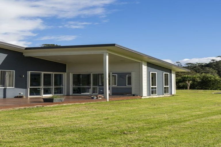 Photo of property in 160 Gray Road, Te Kamo, Kamo, 0185