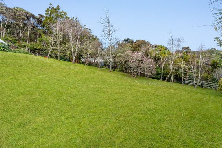 Photo of property in 219 School Road, Waimauku, 0881