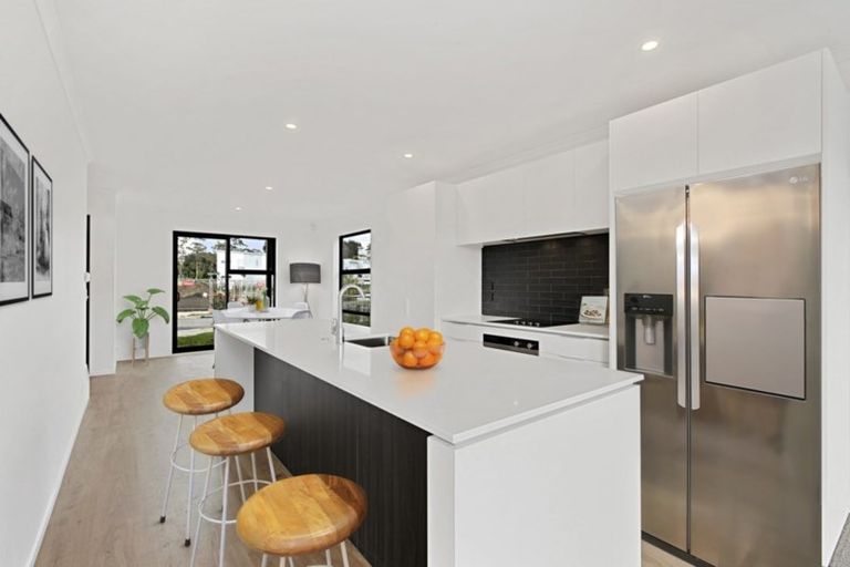 Photo of property in 24 Vincent Mcgrath Crescent, Swanson, Auckland, 0614