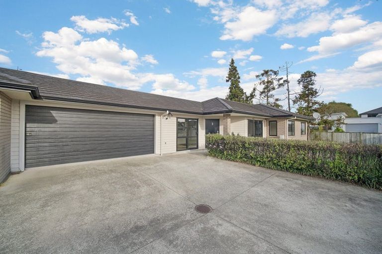 Photo of property in 3 Mill Grove, Riverhead, 0820