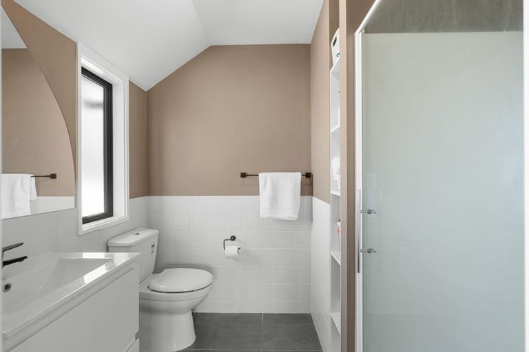 Photo of property in 28 Courtenay Street, St Albans, Christchurch, 8014