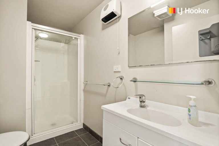 Photo of property in 115a Carroll Street, Dunedin Central, Dunedin, 9016