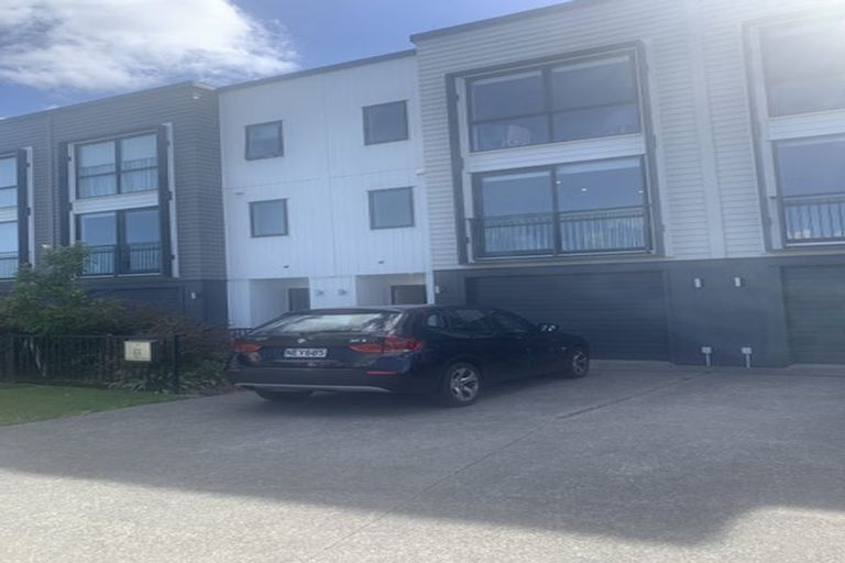 Photo of property in 22 Matairangi Avenue, Totara Heights, Auckland, 2105