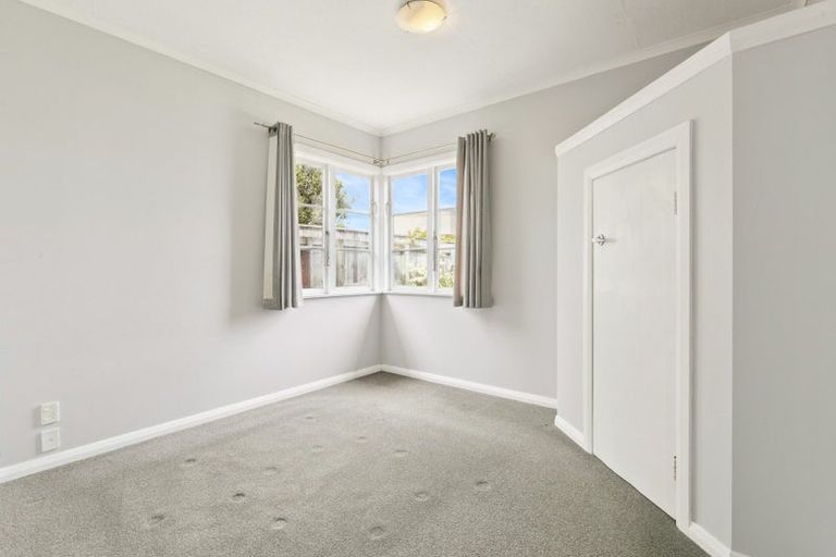 Photo of property in 9 Webber Street, Paraparaumu Beach, Paraparaumu, 5032