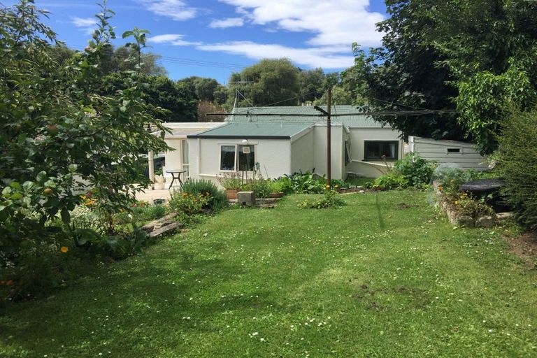 Photo of property in 58 Perth Street, South Hill, Oamaru, 9400