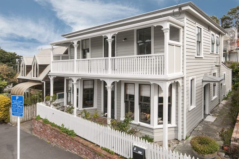 Photo of property in 7 Cottleville Terrace, Thorndon, Wellington, 6011