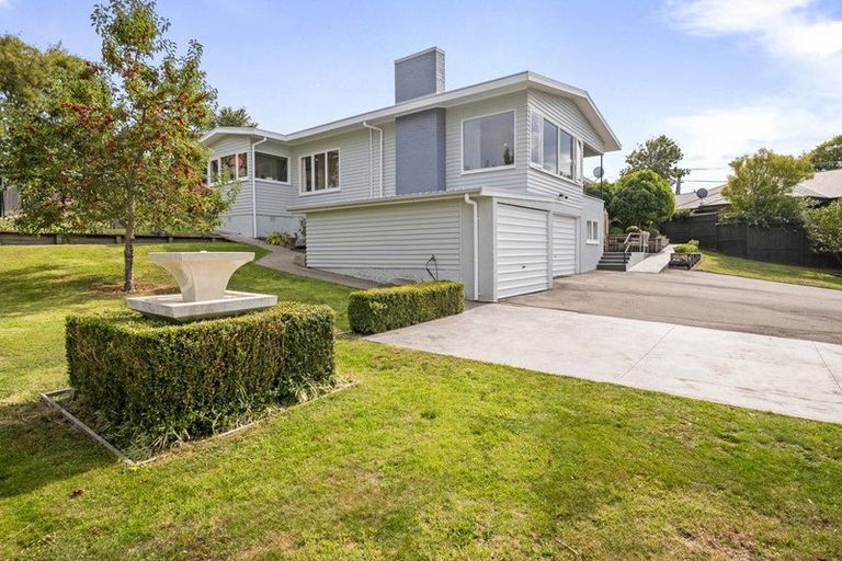 Photo of property in 12 Highfield Road, Feilding, 4702
