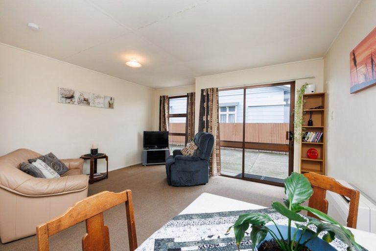 Photo of property in 15 Carthew Street, Feilding, 4702