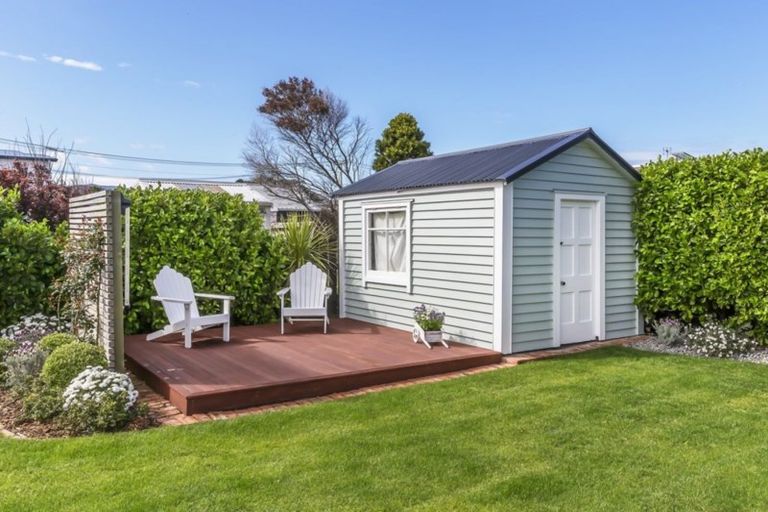 Photo of property in 52 Dundas Street, Seatoun, Wellington, 6022