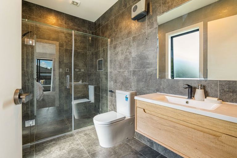 Photo of property in 13 Pukemarino Road, Waimauku, 0812