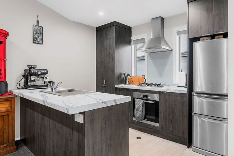 Photo of property in 133 Forest Lake Road, Forest Lake, Hamilton, 3200