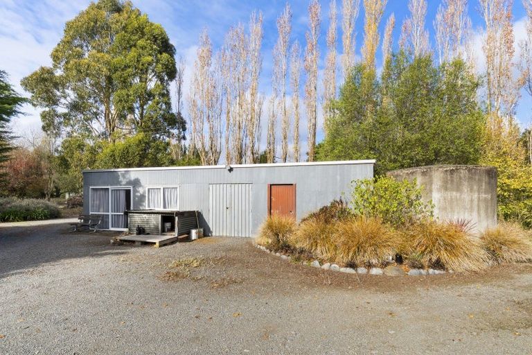 Photo of property in 978 Weedons Ross Road, West Melton, Christchurch, 7671