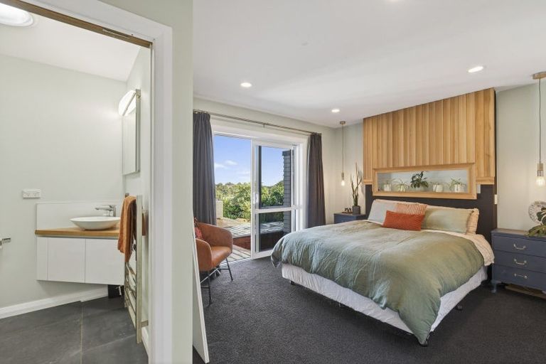 Photo of property in 134 Tukapa Street, Westown, New Plymouth, 4310